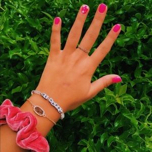 Kendra Scott bracelet